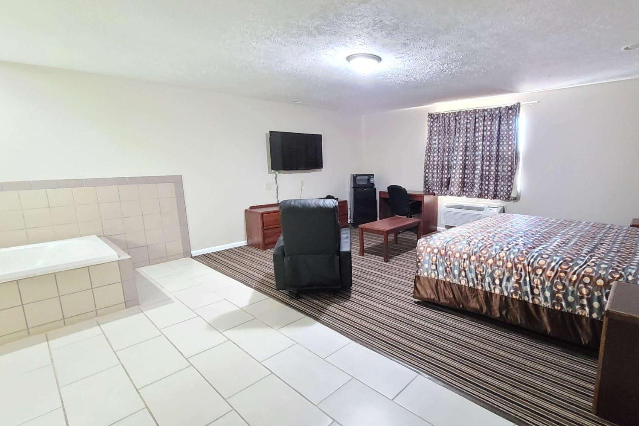 Desoto Inn & Suites Missouri Valley 외부 사진
