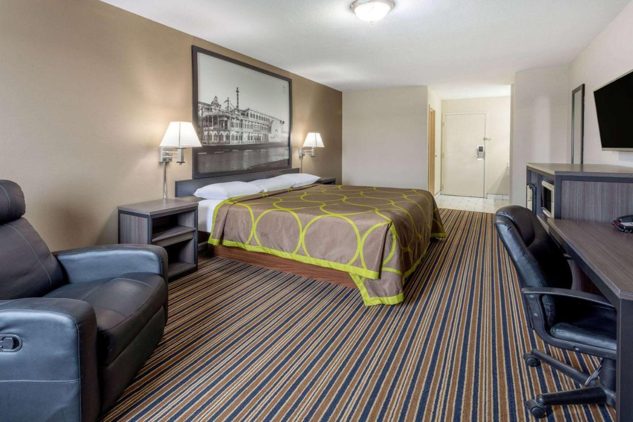 Desoto Inn & Suites Missouri Valley 외부 사진