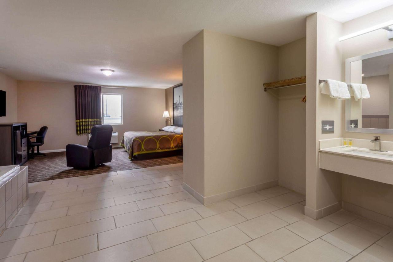 Desoto Inn & Suites Missouri Valley 외부 사진